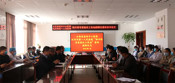 1-22012P920464O.jpg